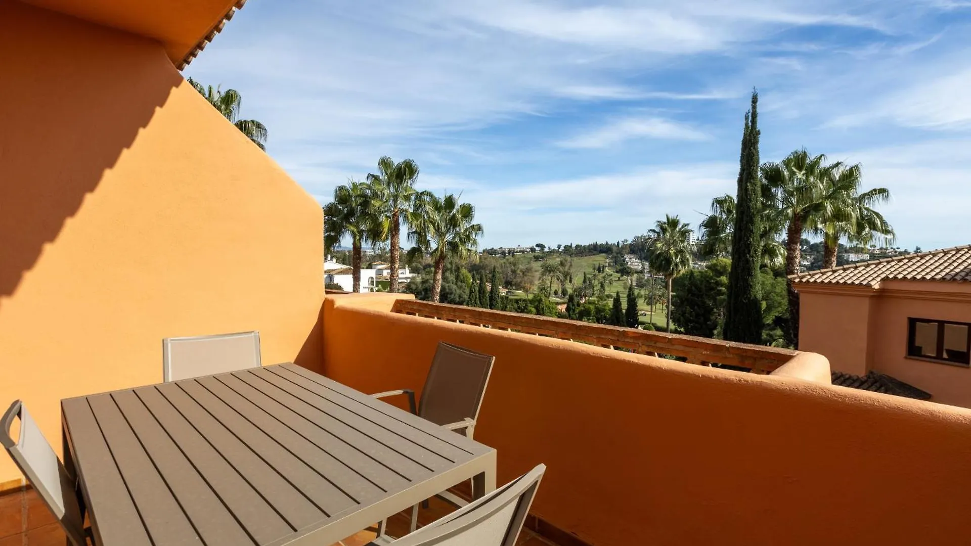 Apartamento Royal Marbella Golf Resort Estepona España